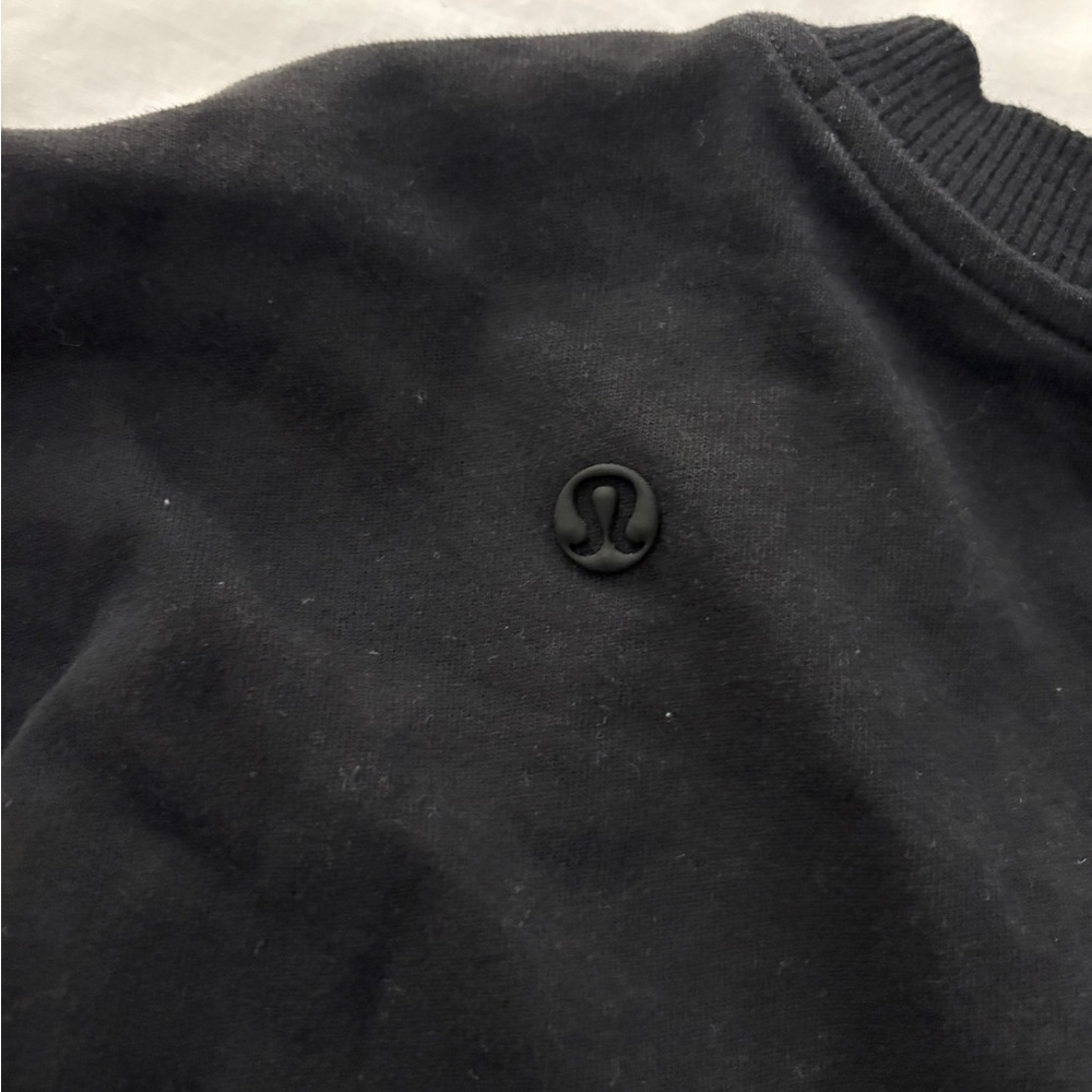 Lululemon Heavyweight Cotton Mock-Neck T-Shirt *NYC Exclusive - Picture 9 of 11